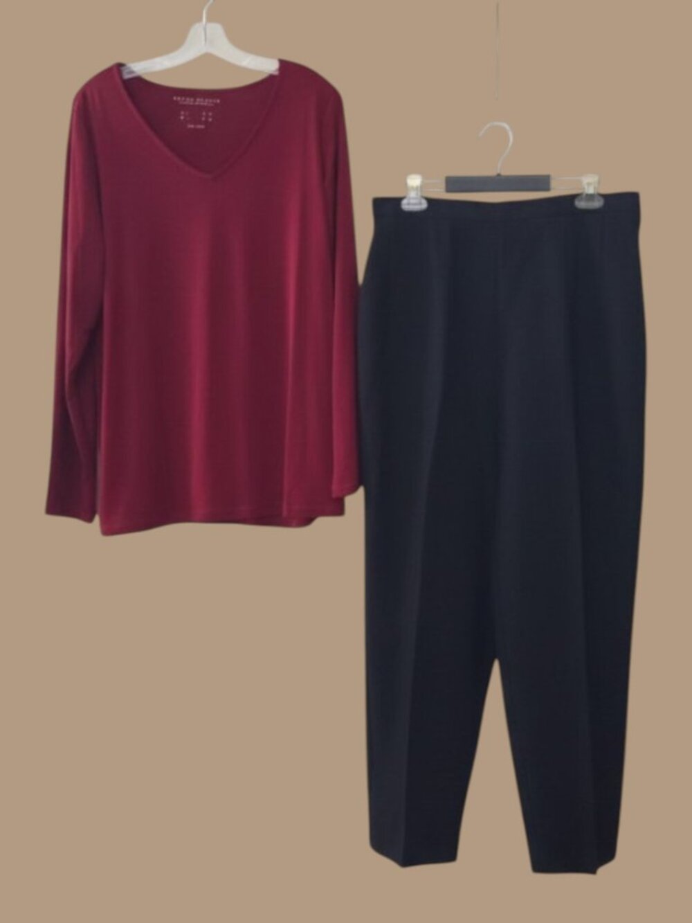 Koret Black High-Waist Tailored Pants 14 & Susan Graver Top XL